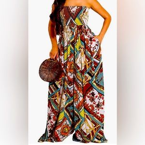 Flowy bohemian strapless  romper looks like dress